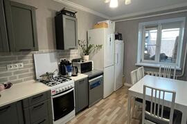 Продается 2-комн. кв., 45,9 м²