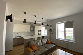 2 х комнатная квартира 67.3 кв.м. в центральной части города.