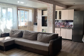 Дом 154,9 м² на участке 8 сот. в городе