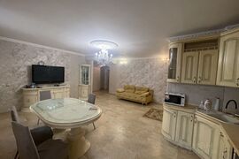 3-к кв. ул. Мира, 52 (103.0 м²), 2/5 эт.