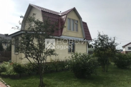 Дом 371,6 м² на участке 12,5 сот.