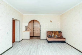 Продается однокомнатная квартира 58,5 кв.м. в центре города.