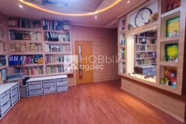 3-к. квартира, 107 м², 3/4 эт.