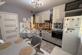 1-к. квартира, 40,6 м², 6/7 эт.