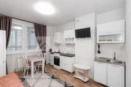 Продается 1-к. квартира, 43 м², 6/9 эт.