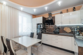 2-к. квартира, 52,2 м², 7/9 эт.