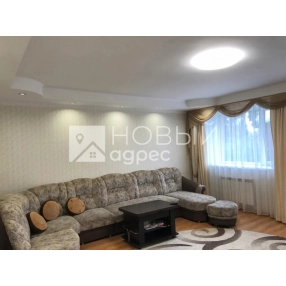 Дом 226,3 м² на участке 7,1 сот.