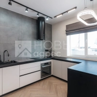 Коттедж 184,1 м² на участке 4,9 сот.